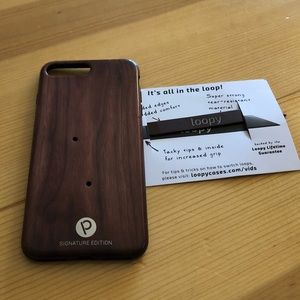 Loopy Case iPhone 8 Plus wood grain print